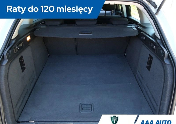 Renault Laguna cena 18000 przebieg: 210237, rok produkcji 2007 z Mogilno małe 232